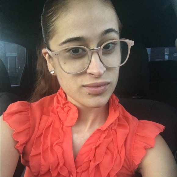 Meet your Posher, Luz - Picture 1 of 1